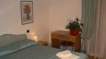 Hotel Bardolino Otel
