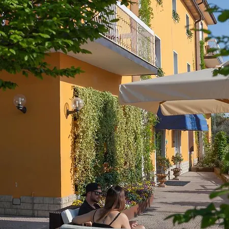 Hotel Bardolino Готель 2*