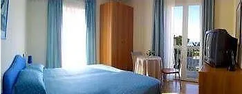 Hotel Bardolino 2* 바르돌리노