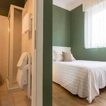 Hotel Bardolino 호텔